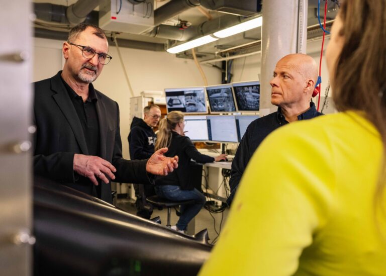 Solar power: Automated development of materials for solar cells